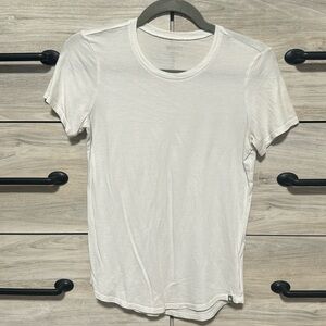 FIGS super soft shortsleeve crewneck underscrub